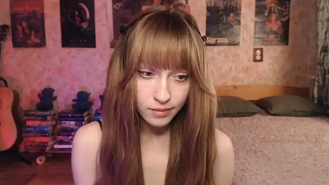 Friendly Ellie online show from May 2, 12:26 am