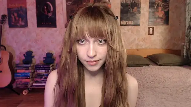Friendly Ellie online show from May 9, 12:27 am