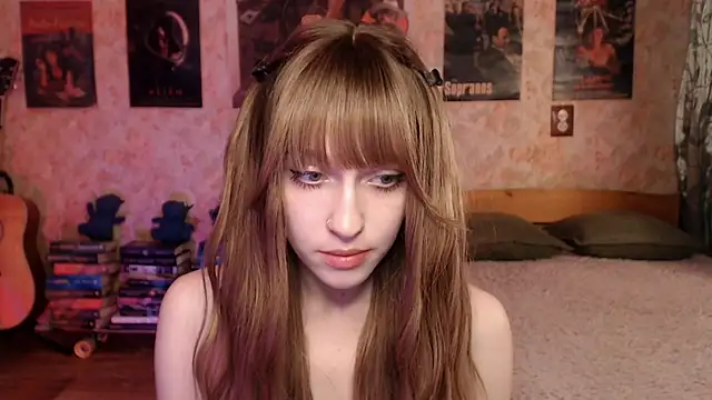 Friendly Ellie online show from May 27, 11:24 pm