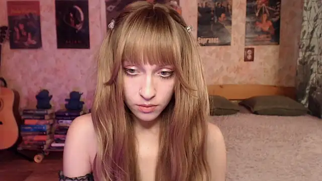 Friendly Ellie online show from July 2, 12:21 am