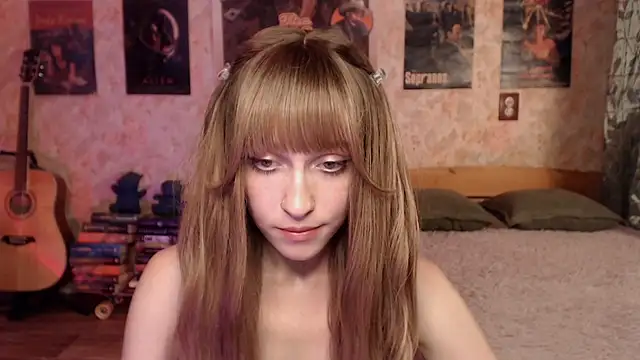 Friendly Ellie online show from July 9, 2:21 pm