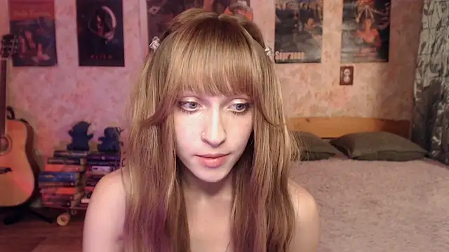 Friendly Ellie online show from July 10, 2:52 pm
