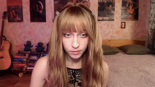 Friendly Ellie online show from July 17, 11:28 am