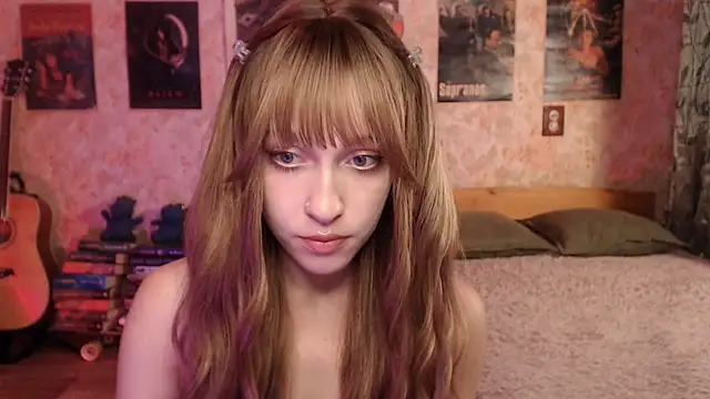Friendly Ellie online show from July 26, 12:19 am