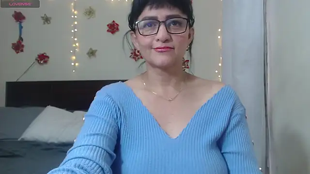 ISABEEL SOFIA01 online show from March 7, 10:32 pm