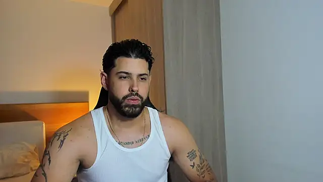 Justyn Torres online show from February 25, 1:09 am