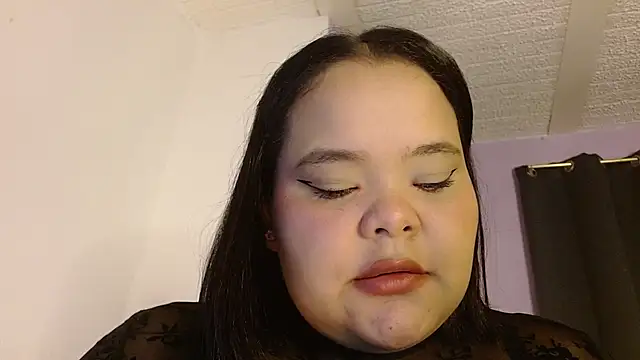 sexychubby    online show from July 29, 4:05 pm