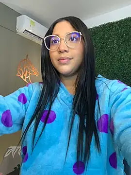 Snapshot of Amandanauty chatting on December 10, 12:39 am Amandanauty online show from December 10, 12:39 am
