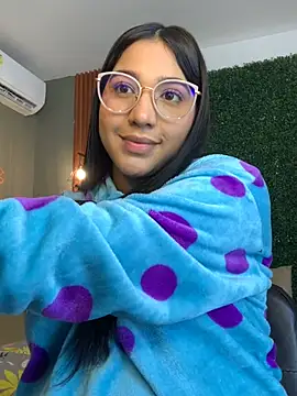 Snapshot of Amandanauty chatting on December 10, 3:41 am Amandanauty online show from December 10, 3:41 am