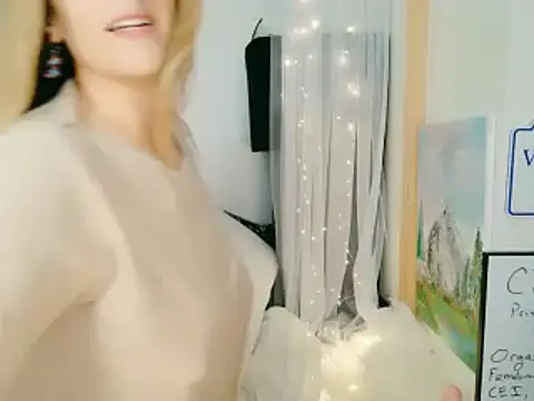 victorialotus online show from September 25, 6:17 am