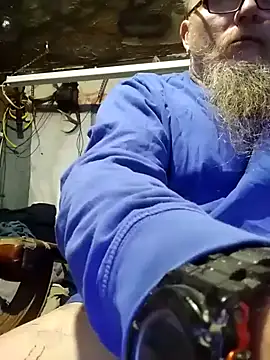 Kevinmc1d online show from October 19, 6:30 pm