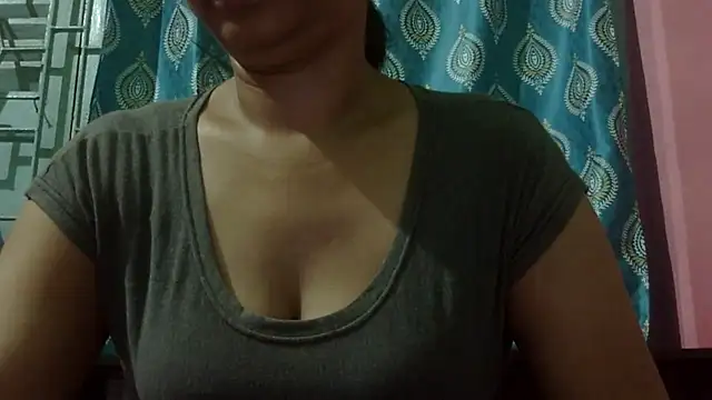 Snapshot of AVNI09- chatting on March 12, 10:10 am AVNI09- online show from March 12, 10:10 am