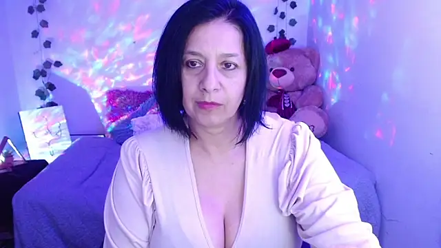 camilalatti online show from September 27, 12:15 am