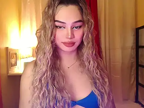 Snapshot of ObsessionAmber chatting on October 6, 8:45 am ObsessionAmber online show from October 6, 8:45 am