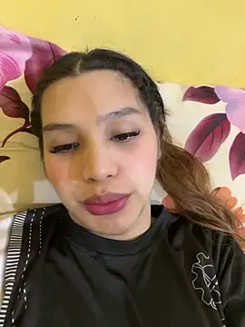 Snapshot of ObsessionAmber chatting on October 26, 5:52 pm ObsessionAmber online show from October 26, 5:52 pm