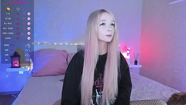 Misty Shadow online show from March 1, 6:43 pm