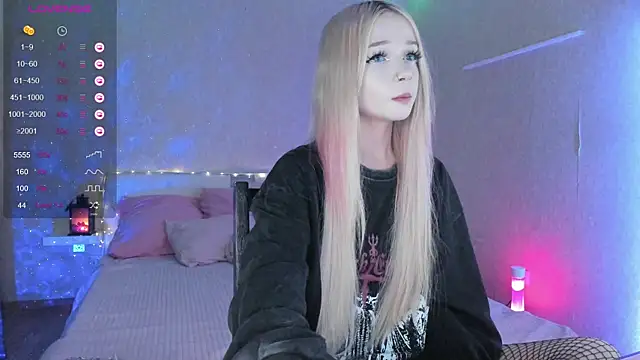 Misty Shadow online show from March 14, 6:29 pm