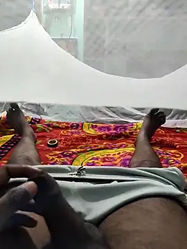 khilkhiladi online show from March 6, 7:43 pm