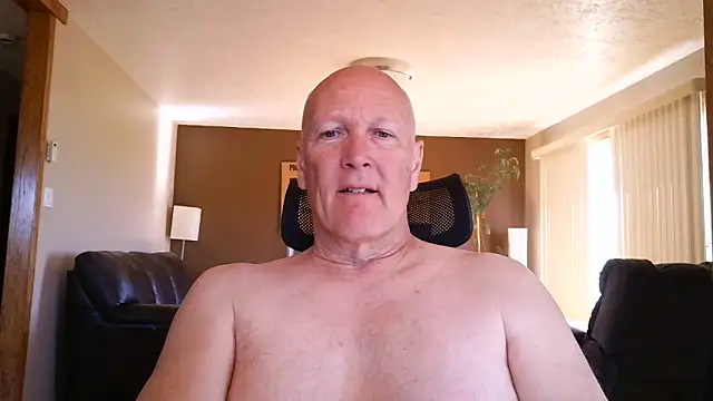 Snapshot of BasicAnt chatting on May 12, 3:09 pm BasicAnt online show from May 12, 3:09 pm