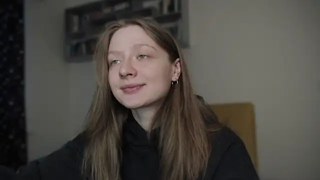 mollytuck online show from January 19, 12:06 pm