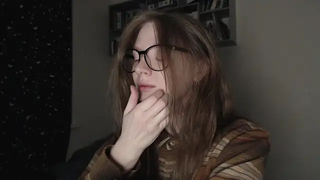 mollytuck online show from March 5, 3:29 pm