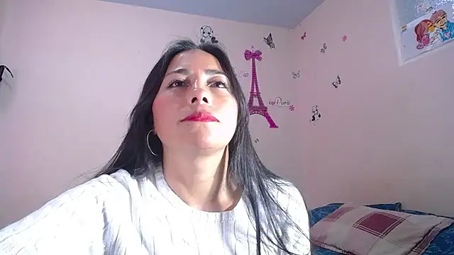 Snapshot of hanna_girl21 chatting on March 18, 6:55 pm hanna girl21 online show from March 18, 6:55 pm