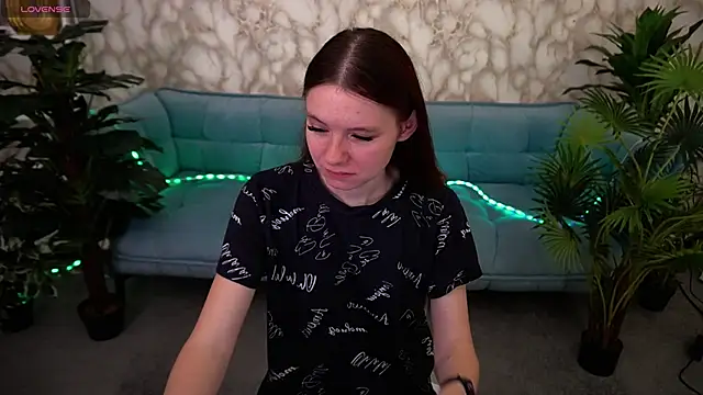 Snapshot of MaRich_Ka chatting on October 1, 6:19 am MaRich Ka online show from October 1, 6:19 am