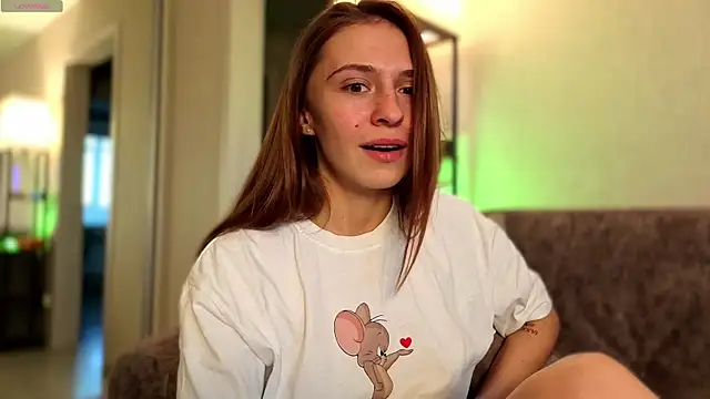 Snapshot of LovelyKatea chatting on October 20, 12:16 pm LovelyKatea online show from October 20, 12:16 pm