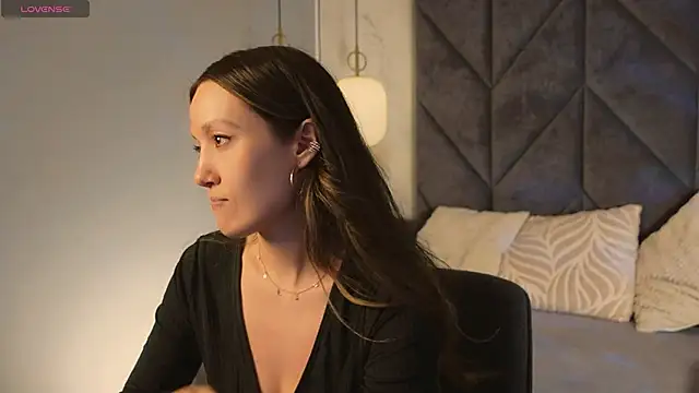 AgnesGoddess online show from May 2, 11:10 pm