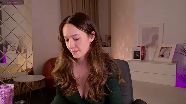 AgnesGoddess online show from June 6, 12:49 am