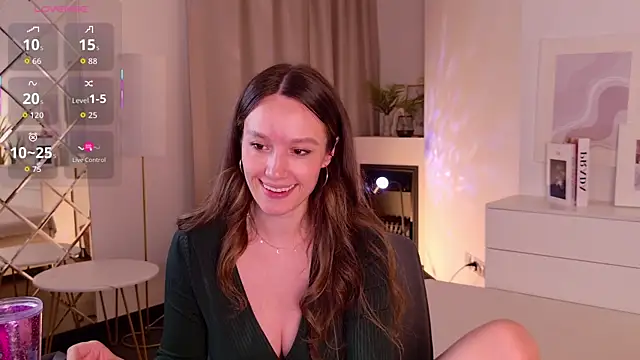 AgnesGoddess online show from July 8, 11:09 pm