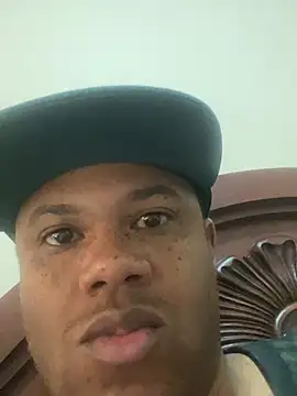 Iced cloudz online show from January 14, 3:39 pm