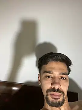 Snapshot of Hermanooooooo chatting on March 8, 11:25 am Hermanooooooo online show from March 8, 11:25 am