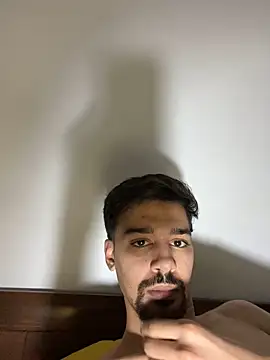 Snapshot of Hermanooooooo chatting on March 10, 3:11 am Hermanooooooo online show from March 10, 3:11 am