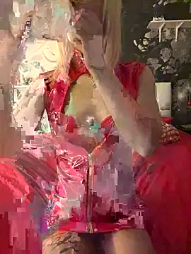 Snapshot of MarikaWild93 chatting on March 13, 10:05 pm MarikaWild93 online show from March 13, 10:05 pm