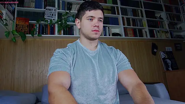 Snapshot of Arilas_ chatting on September 28, 6:41 am Arilas  online show from September 28, 6:41 am