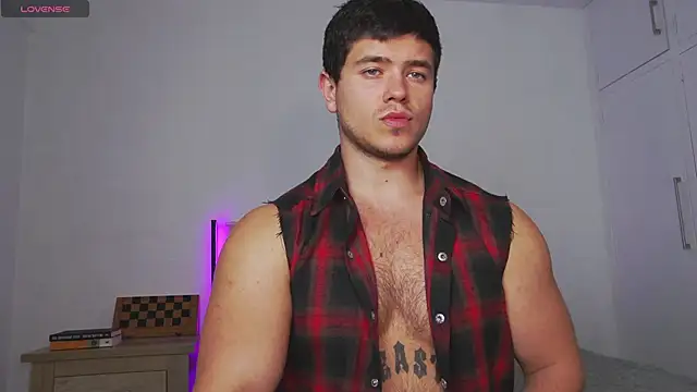 Arilas  online show from March 5, 2:46 pm