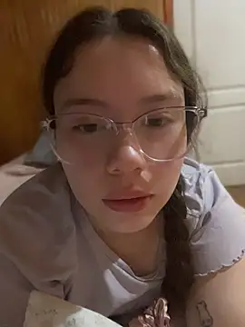 Snapshot of nenissc chatting on July 26, 2:09 am nenissc online show from July 26, 2:09 am