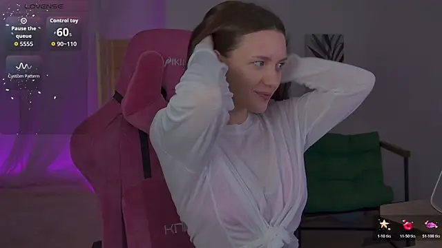 JennyDens online show from May 31, 4:47 pm
