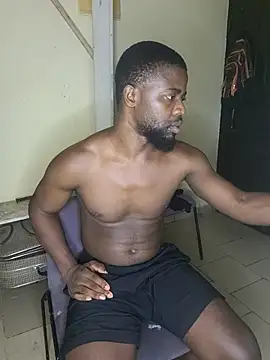 Snapshot of vannycov chatting on March 2, 7:21 pm vannycov online show from March 2, 7:21 pm