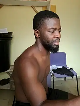 Snapshot of vannycov chatting on March 3, 12:44 pm vannycov online show from March 3, 12:44 pm