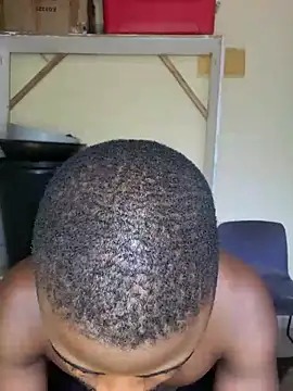 Snapshot of vannycov chatting on March 10, 8:30 am vannycov online show from March 10, 8:30 am