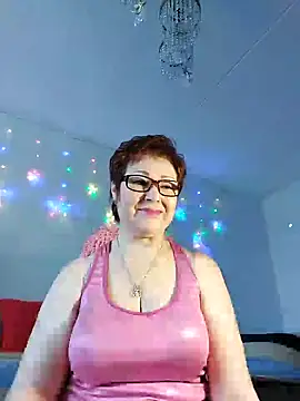 Snapshot of Fire_Night chatting on December 20, 7:33 am Fire Night online show from December 20, 7:33 am