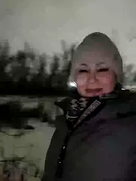 Snapshot of Fire_Night chatting on February 1, 2:13 pm Fire Night online show from February 1, 2:13 pm