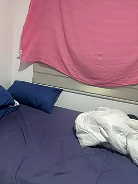 Snapshot of Sasha_hot300 chatting on December 25, 11:10 pm Sasha hot300 online show from December 25, 11:10 pm