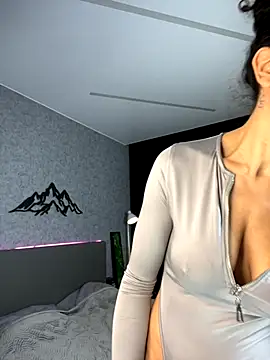 Snapshot of _CurlySue_ chatting on September 29, 5:23 am CurlySue online show from September 29, 5:23 am