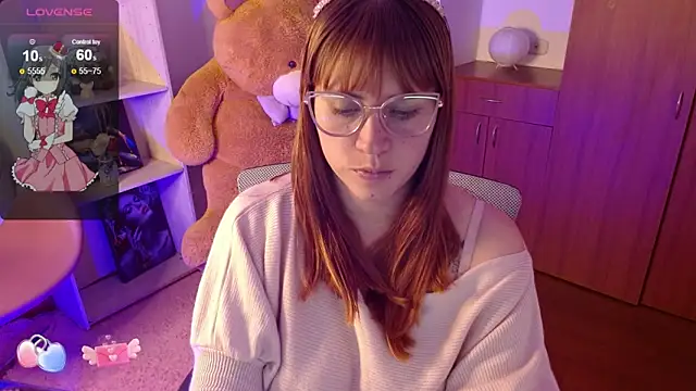 Snapshot of thamarajane chatting on December 16, 10:03 pm thamarajane online show from December 16, 10:03 pm