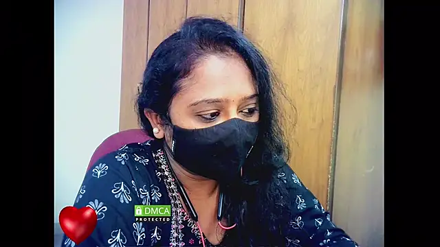 Snapshot of sexynayan23 chatting on September 27, 6:02 pm sexynayan23 online show from September 27, 6:02 pm