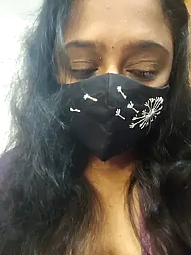 Snapshot of sexynayan23 chatting on September 29, 5:34 am sexynayan23 online show from September 29, 5:34 am