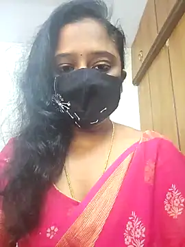 Snapshot of sexynayan23 chatting on October 28, 4:38 am sexynayan23 online show from October 28, 4:38 am